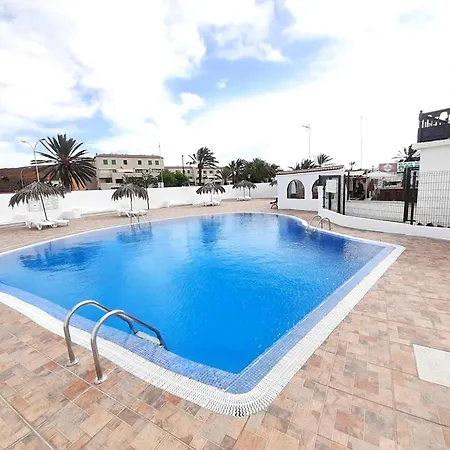 Lägenhet Casa Diana By Helloapartments